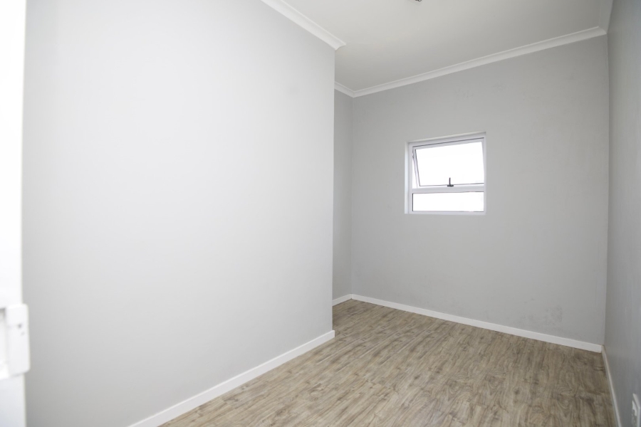 3 Bedroom Property for Sale in Colorado Park Western Cape